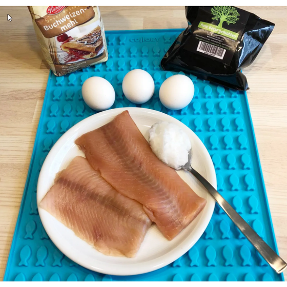 Mini Fisch (2cm) Leckerli Backmatte  Petrol marmor